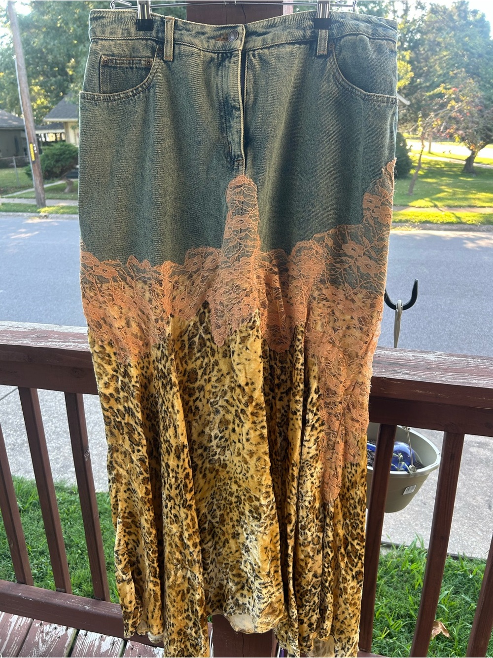 VTG Y2K Newport News Jeanology Leopard/Lace Maxi Skirt